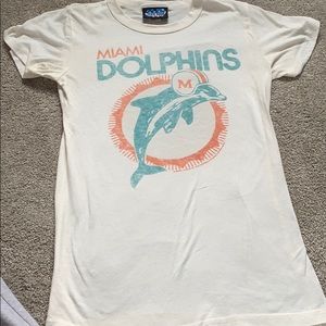 Vintage appeal Miami dolphins tshirt